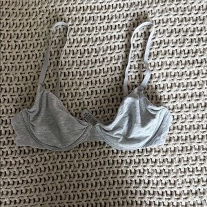 SKIMS Light Gray Underwire Bra